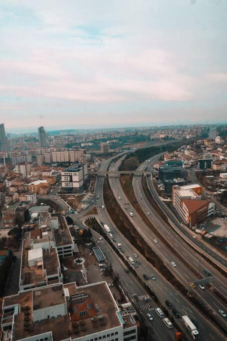 Serviced Luxurious 3+1 In Address Emaar Square Istanbulská provincie Exteriér fotografie